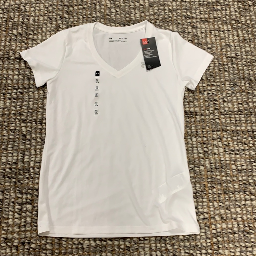Tee shirt